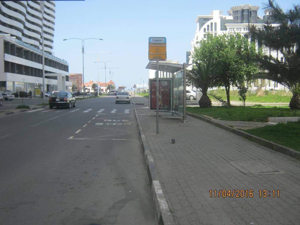 Mindia'S Apartment Batumi Exterior photo